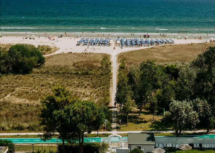 Hotel Holiday